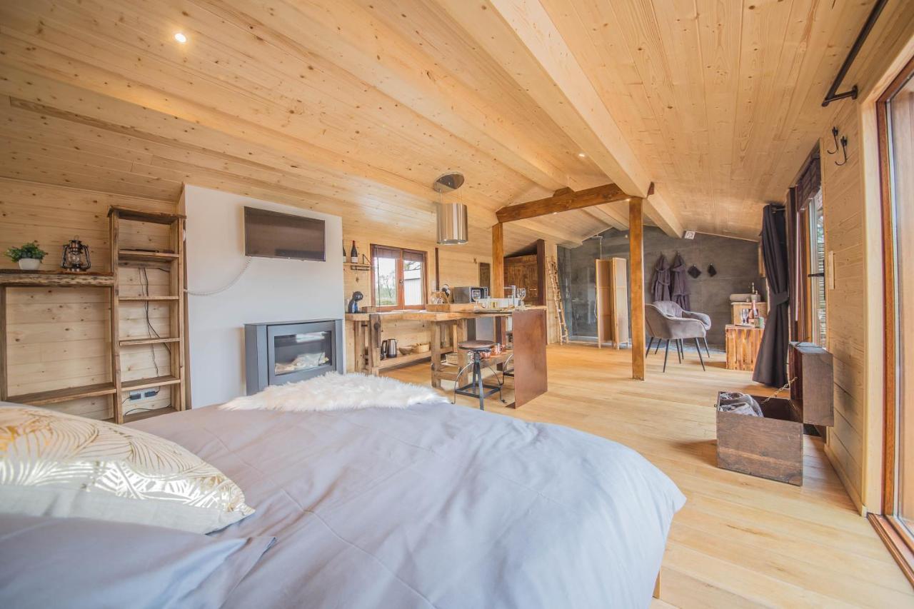 Chalet Le Fruit Du Chene Hamoir